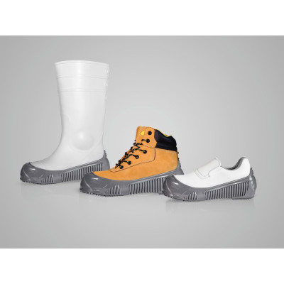 Easy Max overshoes.